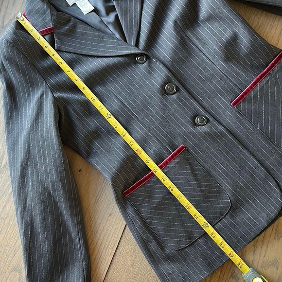 Bob Mackie Gray Pinstripe Blazer with Velvet Maroon Accents - Picture 5 of 9